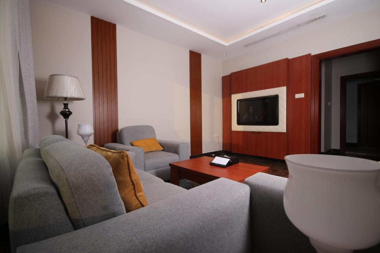 Tobal Al Zahra Hotel Apartments Jeddah Exterior foto